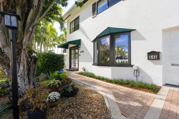 648 Kensington Place, Wilton Manors, FL 33305