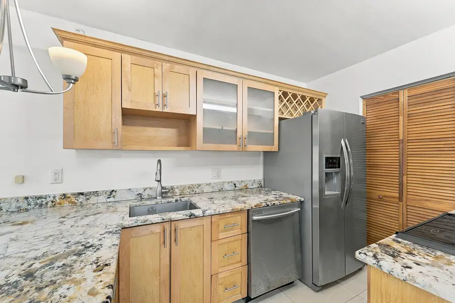 2907 NE 8th Terrace #201, Oakland Park, FL 33334 - #2