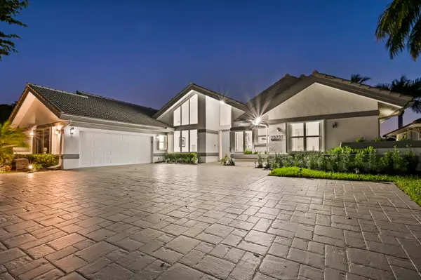 10722 Kirkaldy Lane, Boca Raton, FL 33498