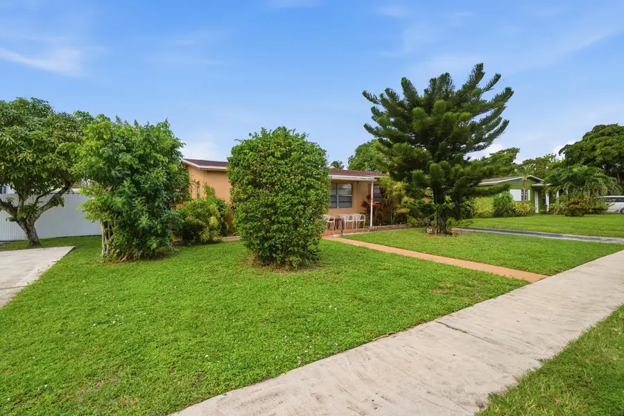 2121 NW 63rd Avenue, Sunrise, FL 33313 - #2