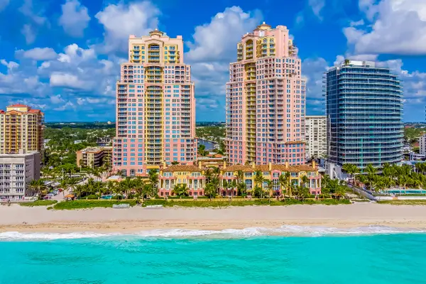 2100 N Ocean Boulevard #6C, Fort Lauderdale, FL 33305