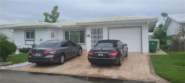 8208 NW 57th Place, Tamarac, FL 33321