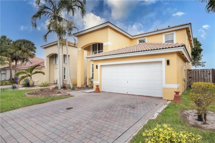 7635 Nw 19th Ct, Pembroke Pines, FL 33024 - Image #2
