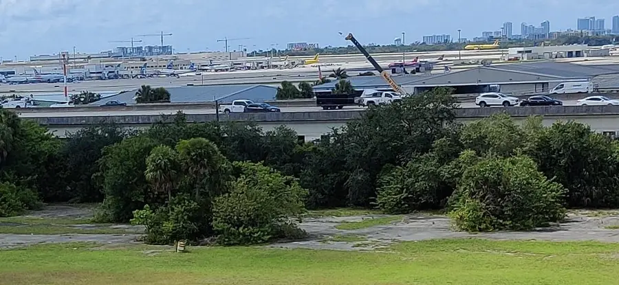 Address Withheld By Seller, Fort Lauderdale, FL 33315 - Image #2