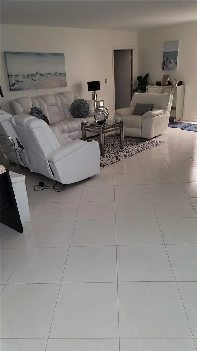 6574 Burning Wood Dr #101, Boca Raton, FL 33433 - Image #3