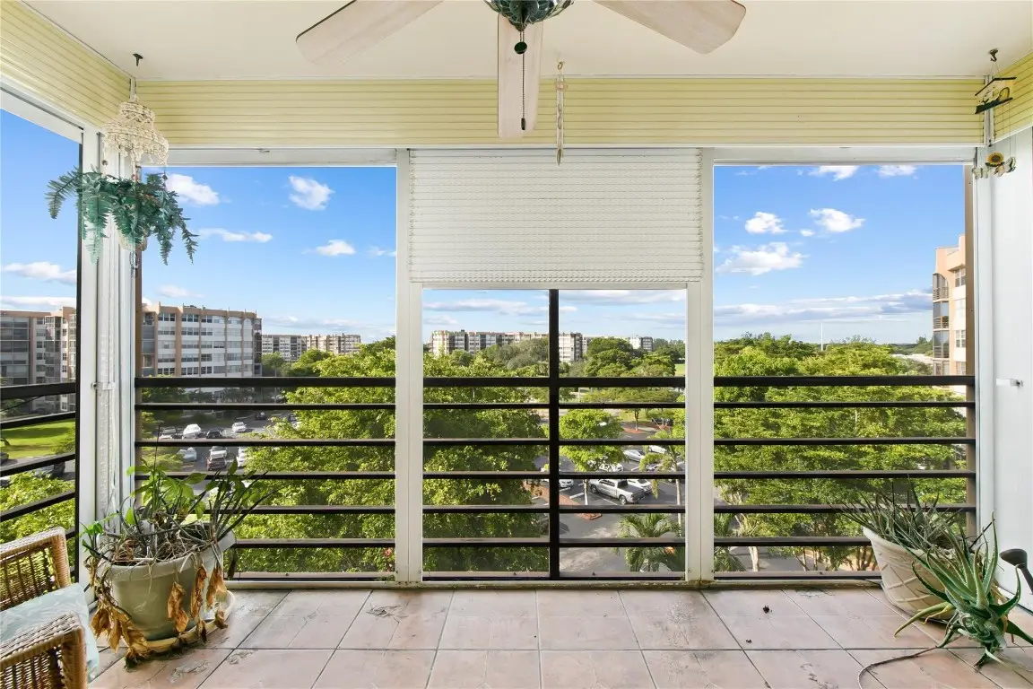 1400 Saint Charles Place #615, Pembroke Pines, FL 33026 - Image #1
