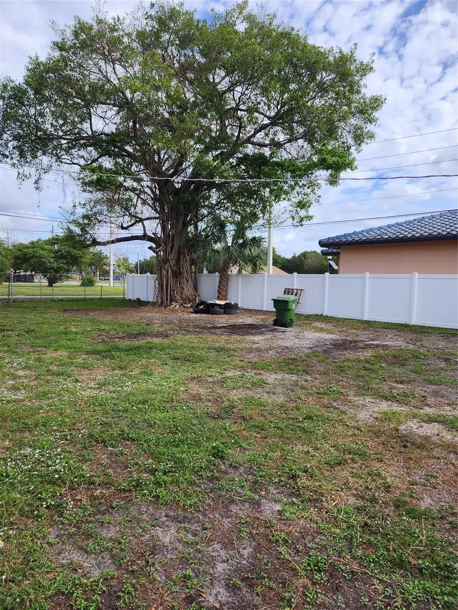 905 NW 5th St, Fort Lauderdale, FL 33311 - Image #3