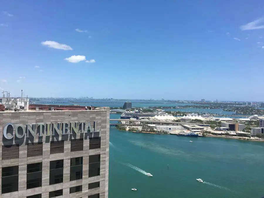 335 S Biscayne Boulevard #4004, Miami, FL 33131 - #2