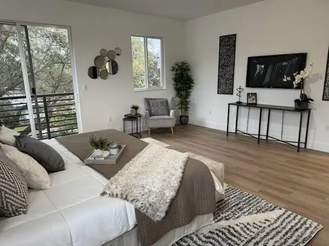 406 SE 22nd Street #1, Fort Lauderdale, FL 33316 - Image #2