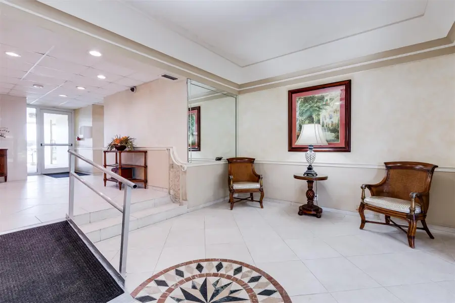 2500 NE 48th Ln #609, Fort Lauderdale, FL 33308 - Image #2