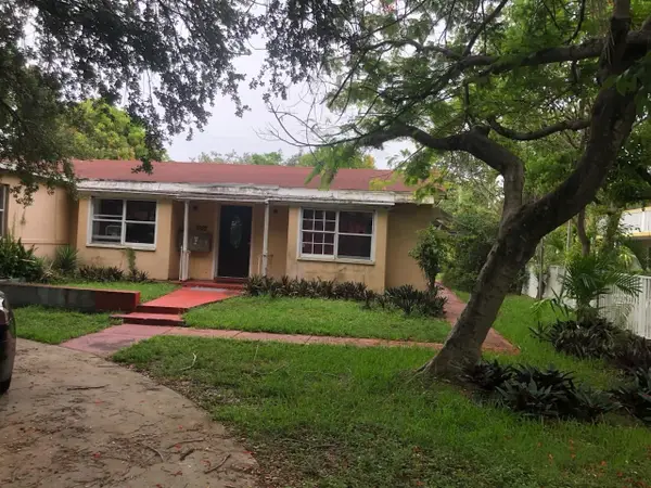 1922 Jefferson St, Hollywood, FL 33020