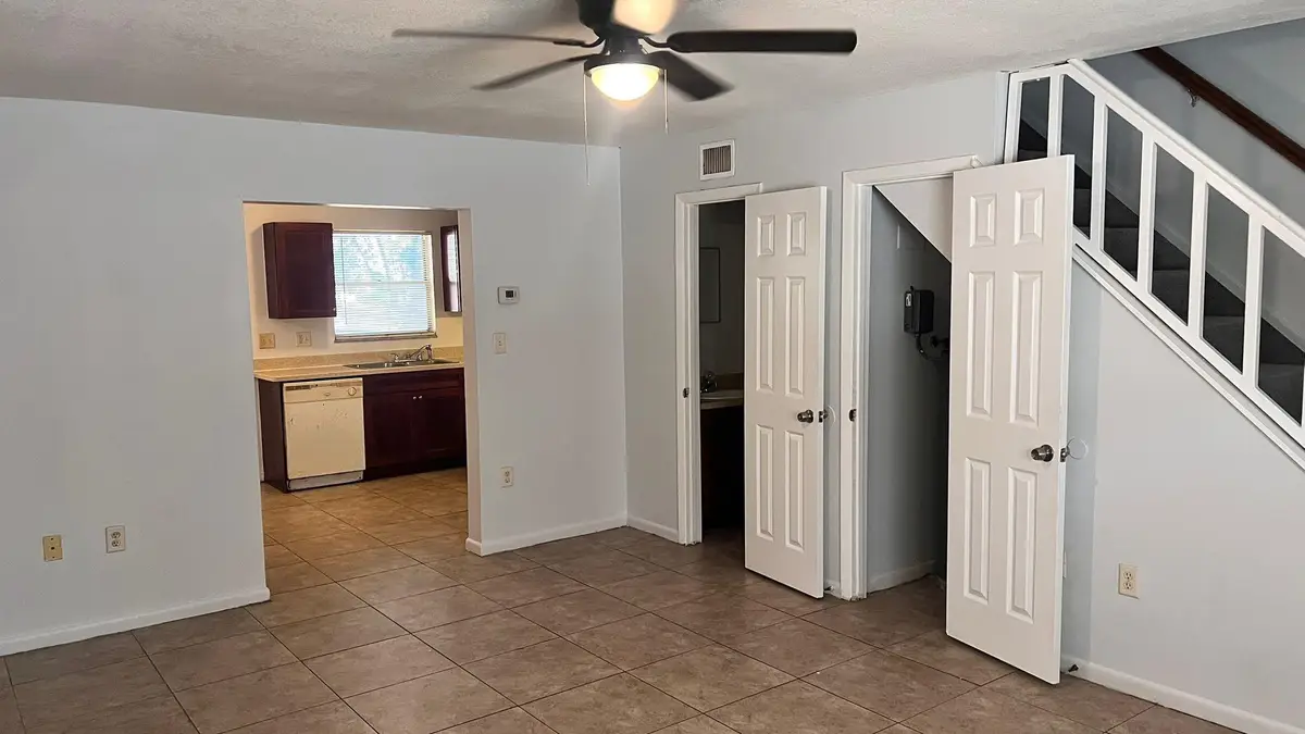 2019 Oleander Blvd #B, Fort Pierce, FL 34950 - Image #1