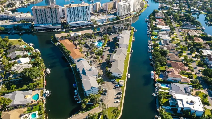 450 Paradise Isle Boulevard, Hallandale Beach, FL 33009 - #2