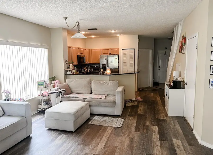 12014 SW 2nd St., Pembroke Pines, FL 33025 - Image #2