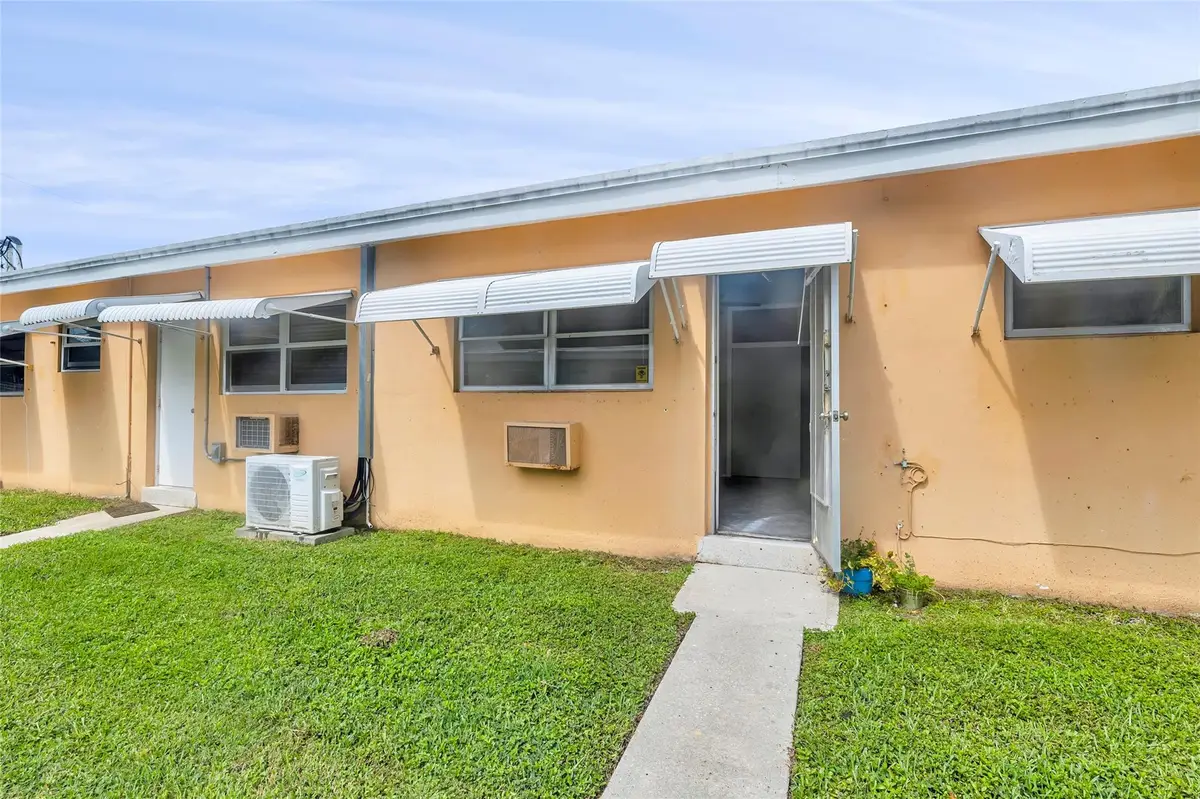 3800 NE 21st Ave #6, Lighthouse Point, FL 33064 - Image #1