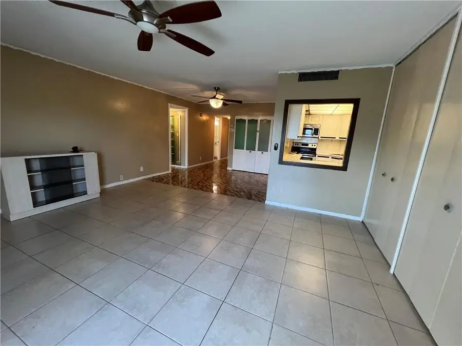 3330 Spanish Moss Ter #406, Lauderhill, FL 33319 - Image #2