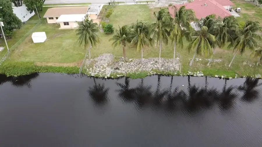 24 Northwest Avenue, Fort Lauderdale, FL 33311 - #3