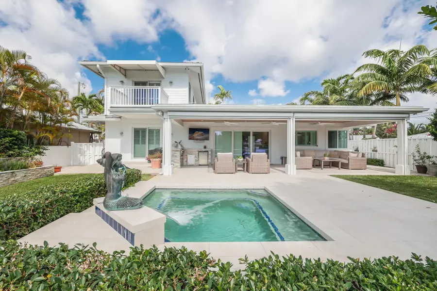 2140 NE 24th St, Wilton Manors, FL 33305 - Image #3