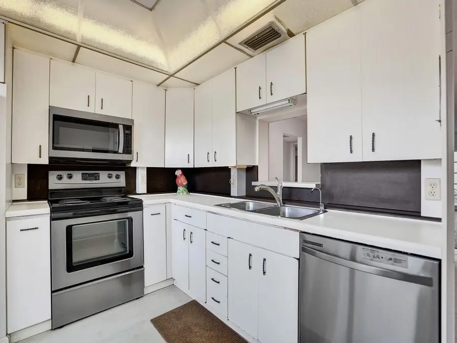 3002 Portofino Isle #C3, Coconut Creek, FL 33066 - Image #2