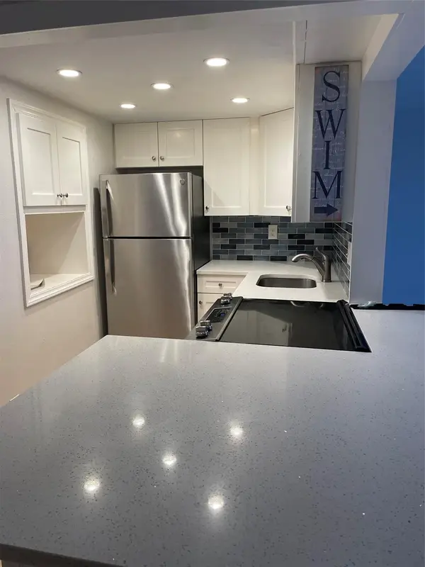 1731 SE 15 #206, Fort Lauderdale, FL 33316