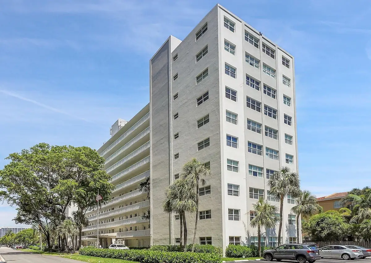 2555 NE 11th St #806, Fort Lauderdale, FL 33304 - Image #1