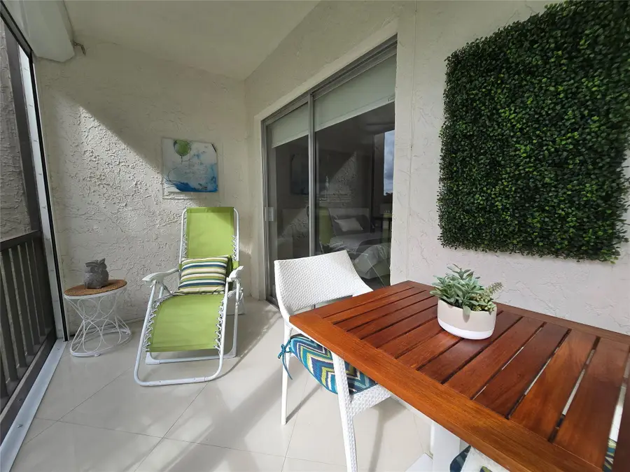 6200 NW 44th St #301, Lauderhill, FL 33319 - Image #2