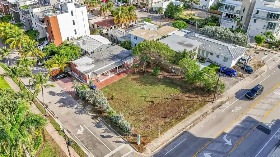 356 Balboa Street, Hollywood, FL 33019 - #2