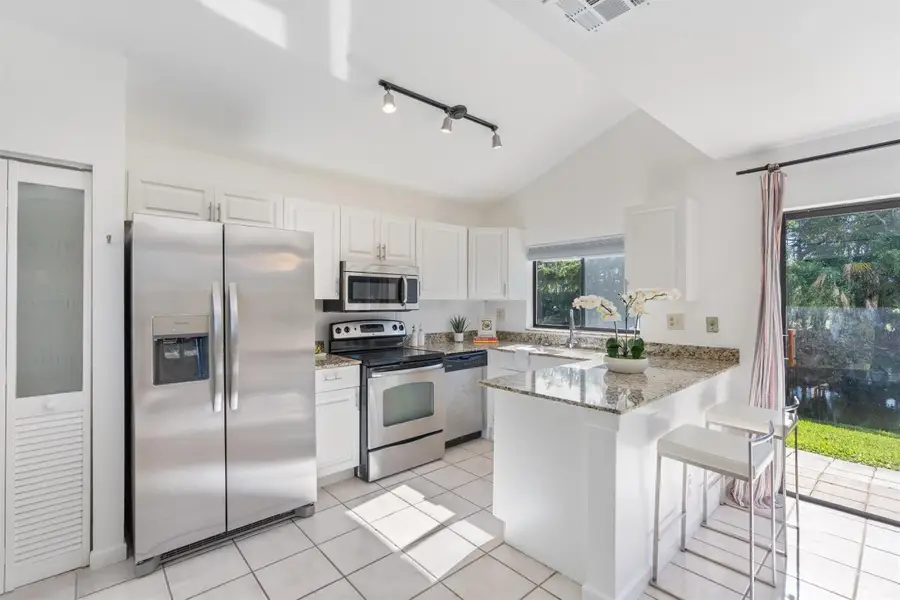 722 NW 132nd Terrace #722, Plantation, FL 33325 - Image #3