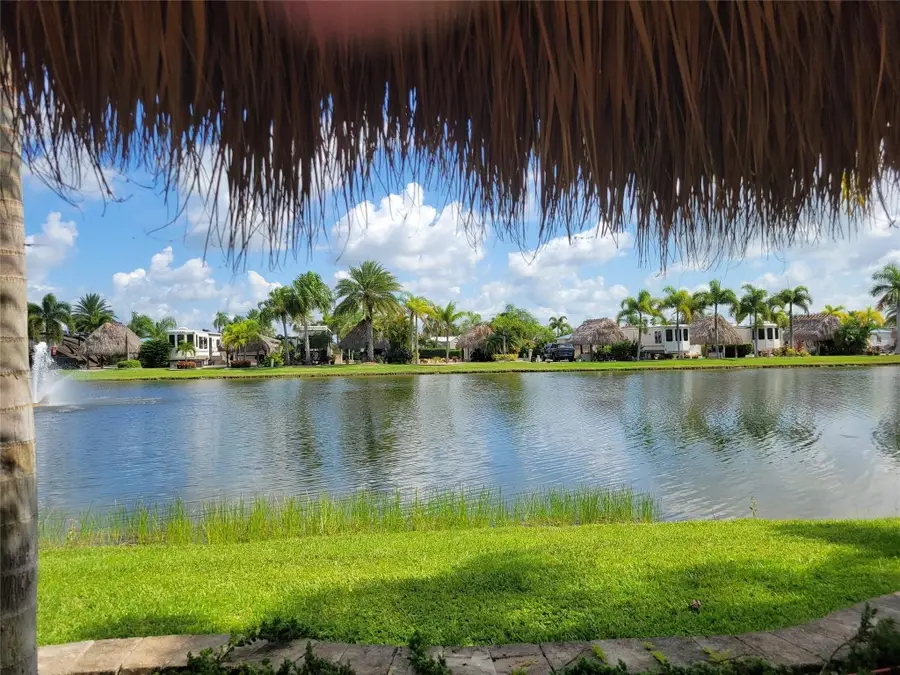 605 SW 42nd Cove, Okeechobee, FL 34974 - #2