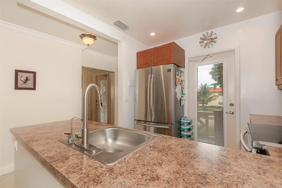 3431 NW 50th Ave #201, Lauderdale Lakes, FL 33319 - Image #3