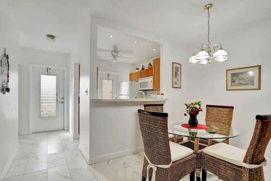 4801 NW 34th St #616, Lauderdale Lakes, FL 33319 - Image #3