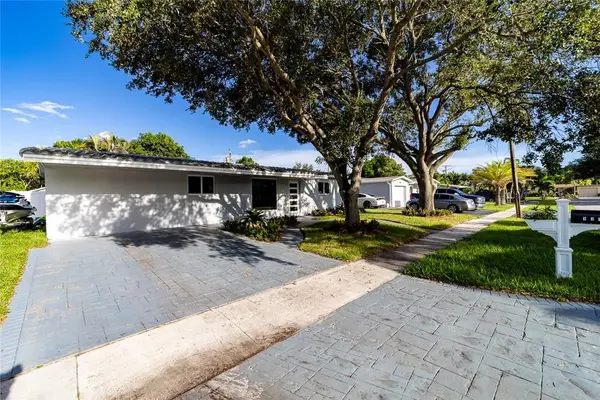131 NW 72nd Way, Hollywood, FL 33024