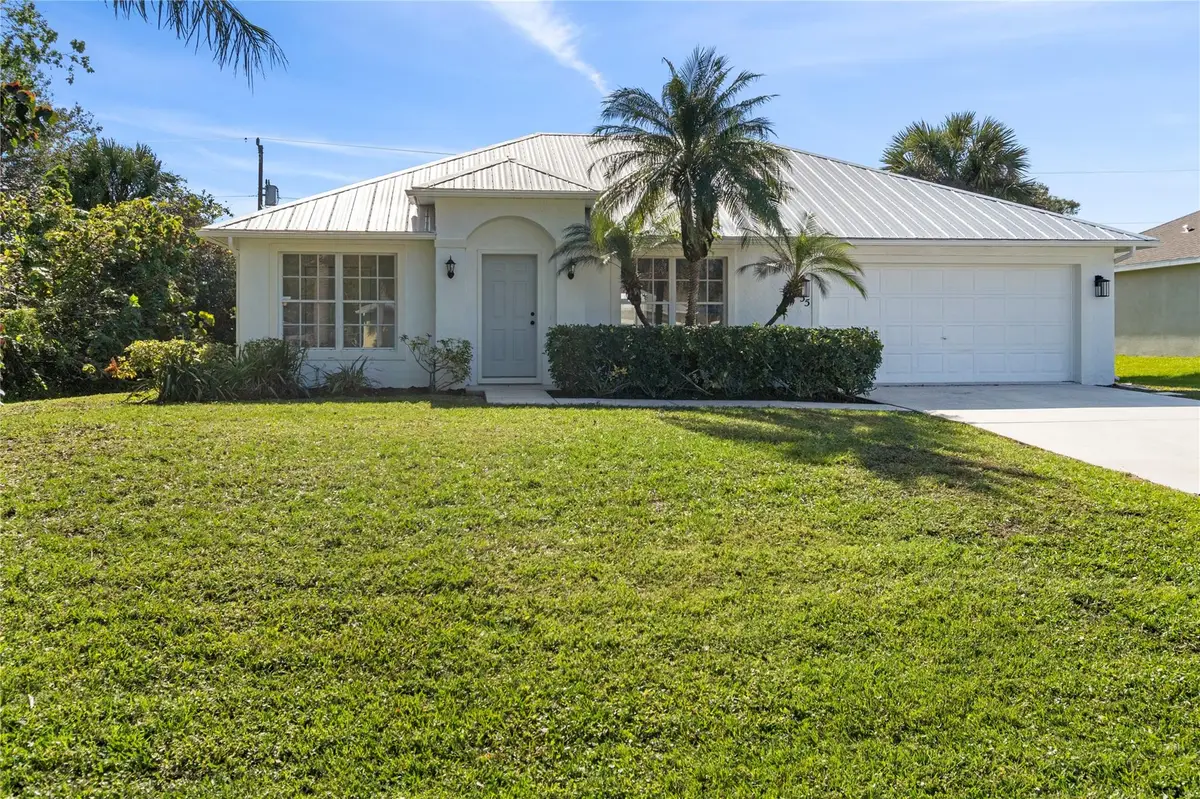 1055 18th St, Vero Beach, FL 32962 - Image #1