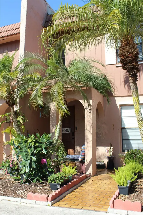 42 S Matador Ln #5-24, Davie, FL 33324