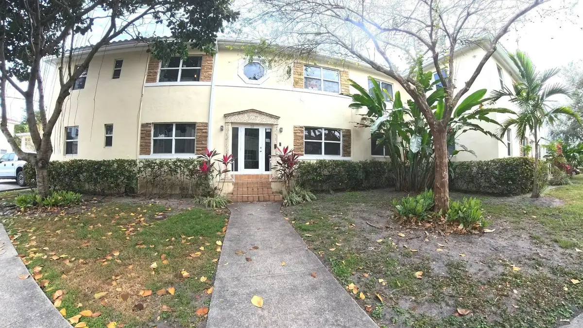 723 NE 91st St #4c, Miami Shores, FL 33138 - Image #1
