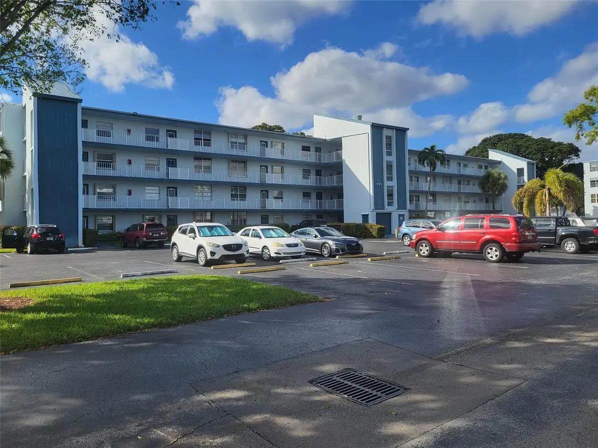 7680 NW 18th St #302, Margate, FL 33063 - Image #1