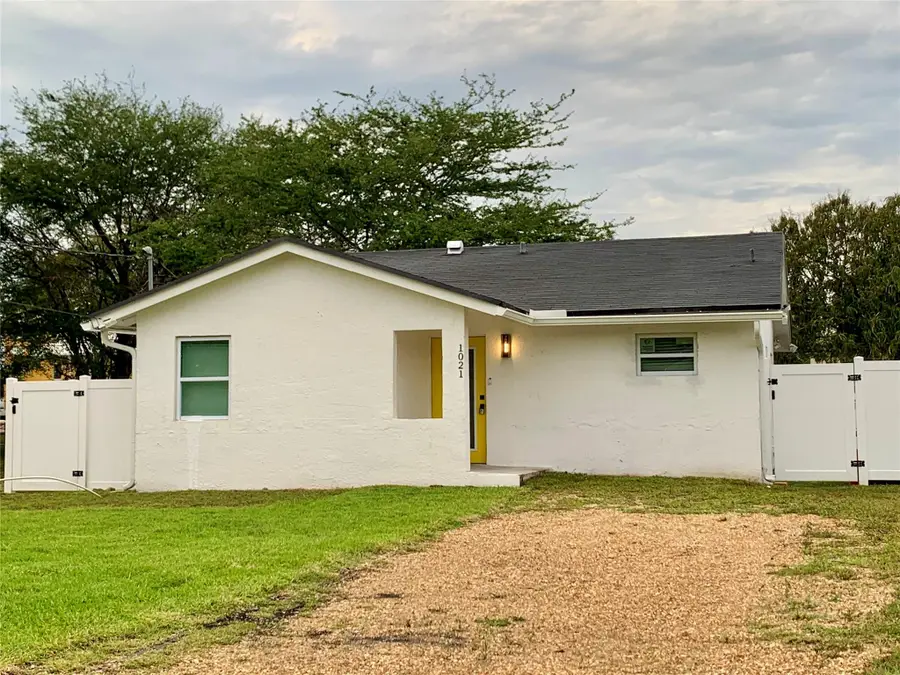 1021 NW 5th Ct, Fort Lauderdale, FL 33311 - Image #2