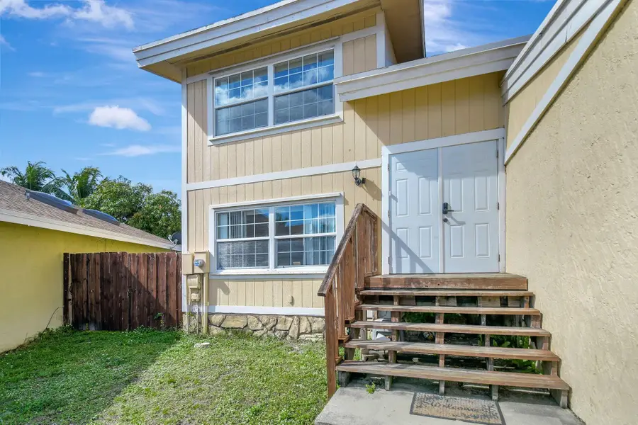 2420 SW 80th Ter, Miramar, FL 33025 - Image #2