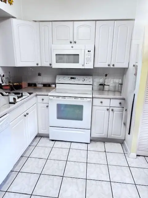 7320 Lake Circle Drive #407, Margate, FL 33063 - Image #1