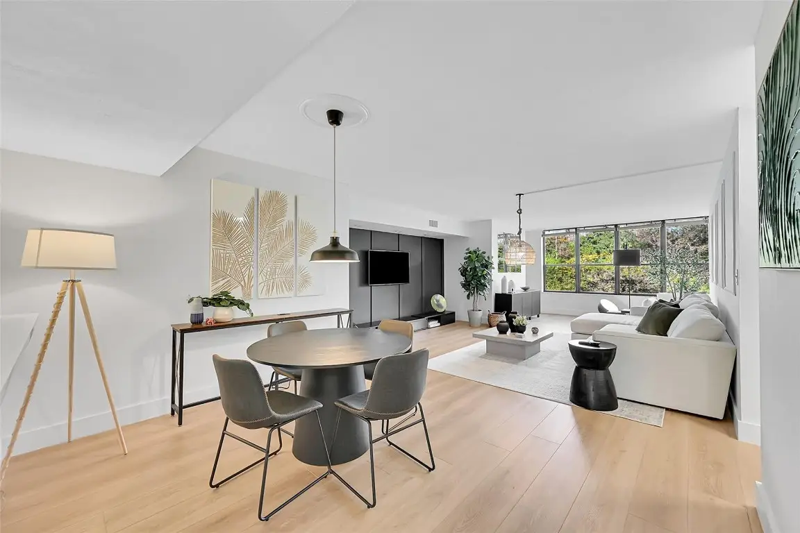 2660 N Carambola Circle #202, Coconut Creek, FL 33066 - Image #1