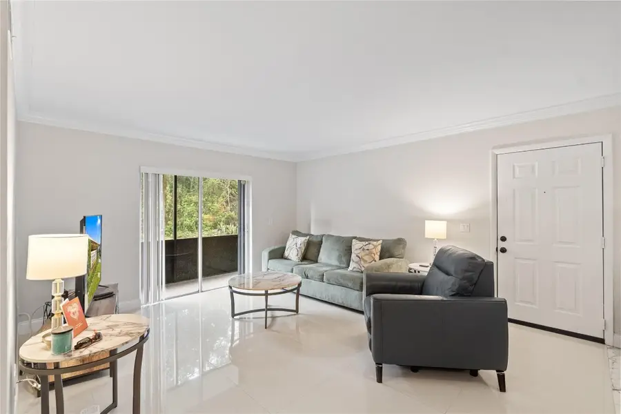 567 Trace Circle #104, Deerfield Beach, FL 33441 - Image #2