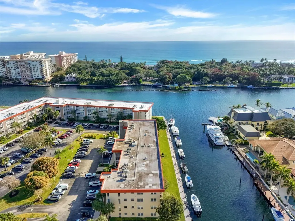 3050 NE 48th Court #401, Lighthouse Point, FL 33064 - Image #1