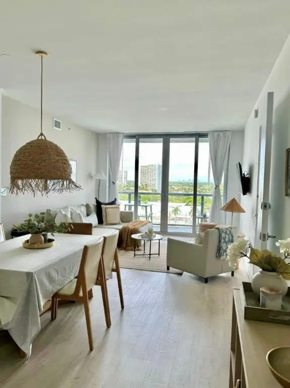 2602 E Hallandale Beach Boulevard #R1010, Hallandale Beach, FL 33009 - Image #1