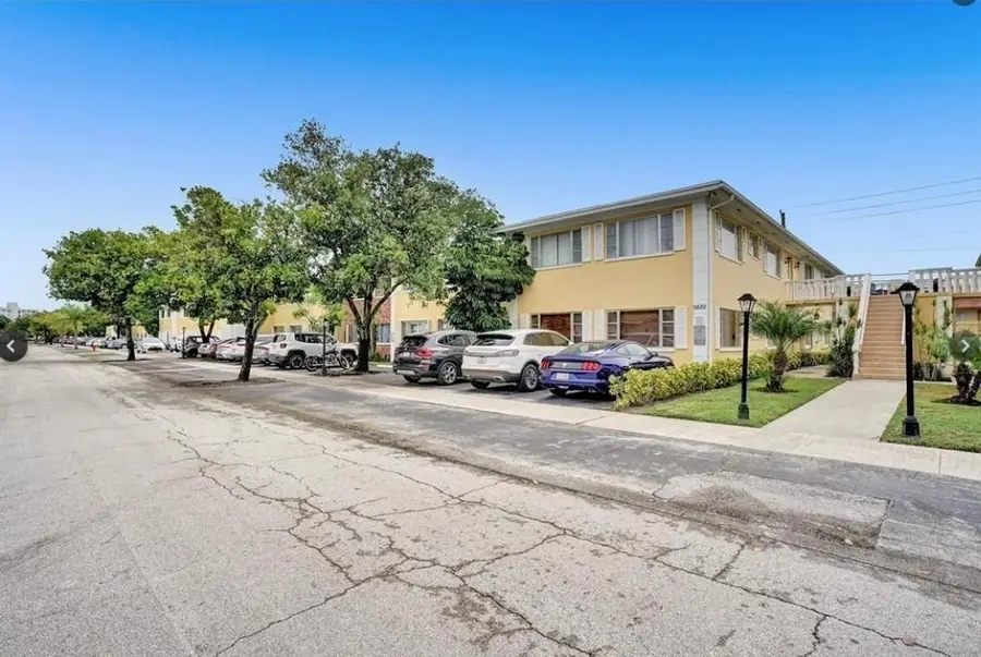 5820 NE 22nd Way #628, Fort Lauderdale, FL 33308 - Image #2