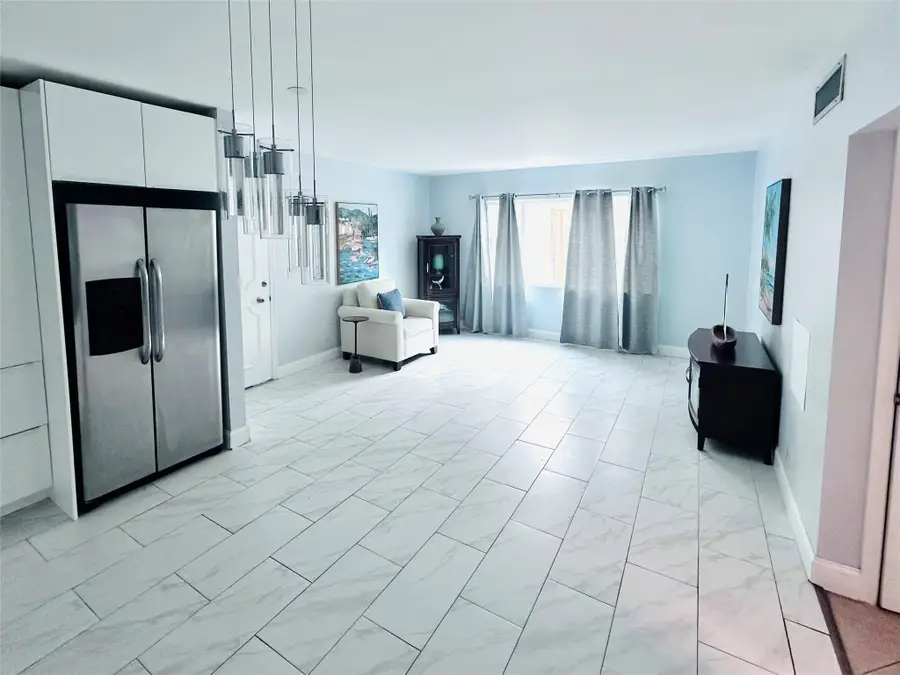 5720 NE 22nd Way #401-4, Fort Lauderdale, FL 33308 - Image #2