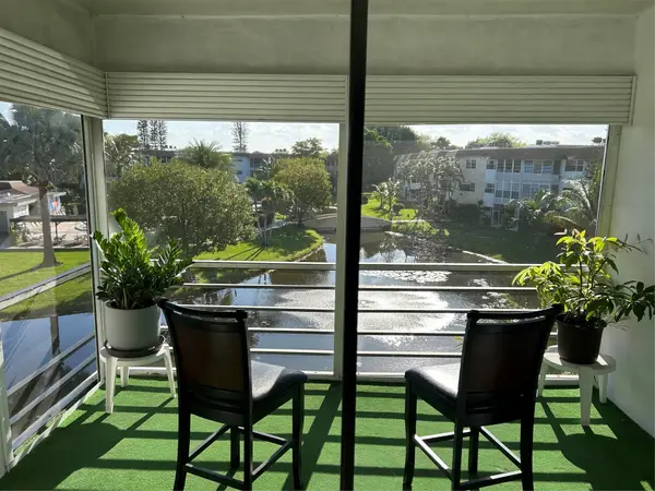 3506 NW 49th Avenue #612, Lauderdale Lakes, FL 33319