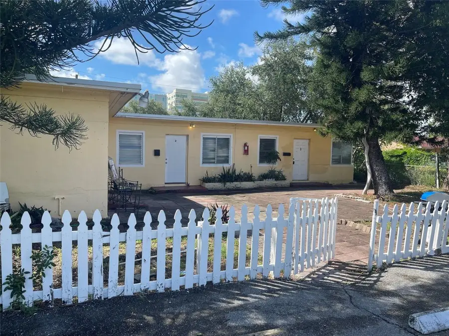 224 SE 9th Court, Hallandale Beach, FL 33009 - #3