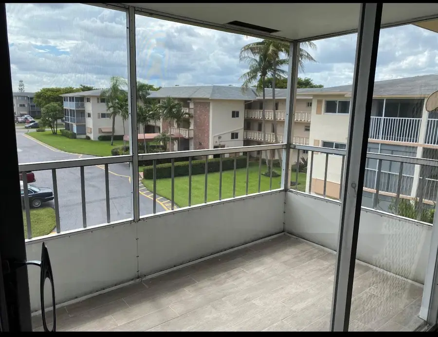 1001 Hillcrest Ct #314, Hollywood, FL 33021 - Image #3