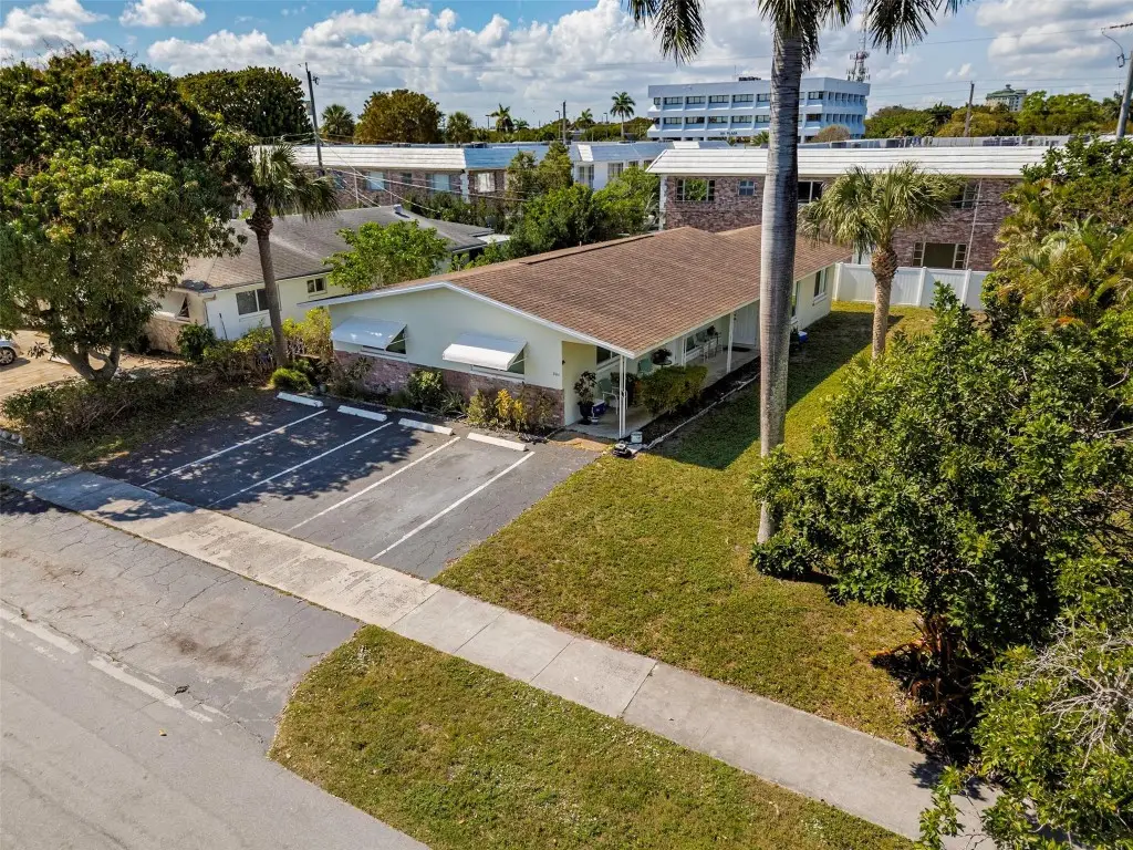 321 SE 1st Avenue, Pompano Beach, FL 33060 - Image #1