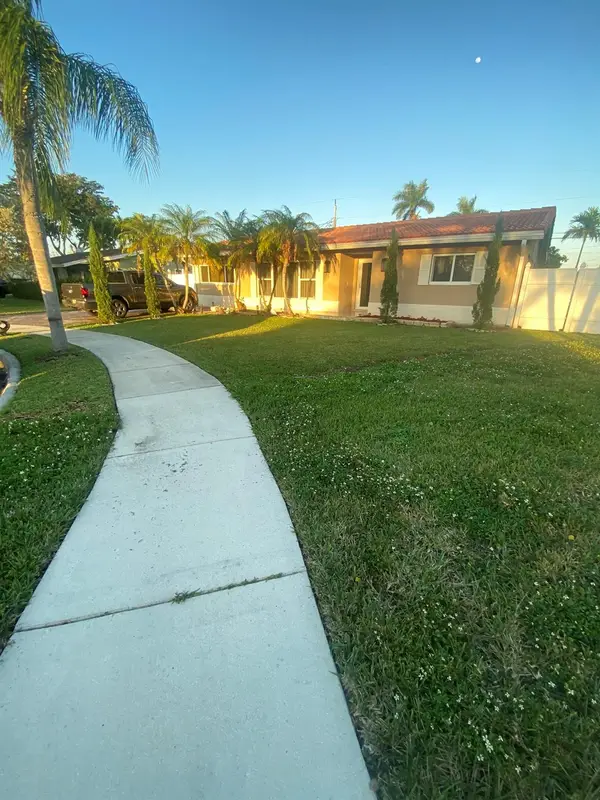 Address Withheld By Seller, Margate, FL 33063